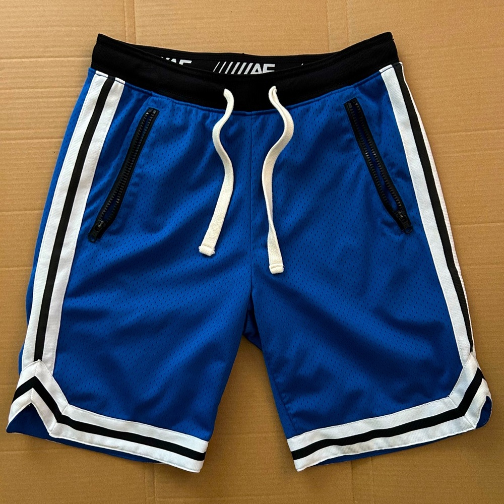 Like new , American Eagle mesh shorts